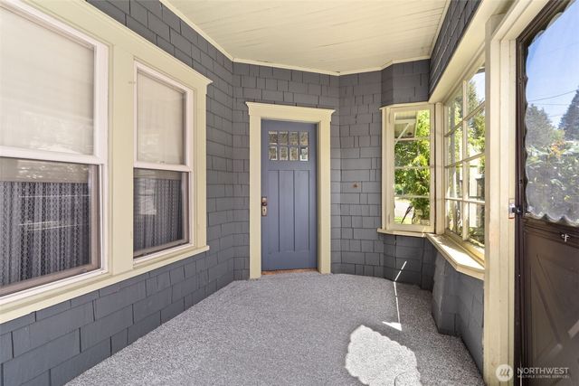 1824 Gerber Street, Raymond, WA 98577