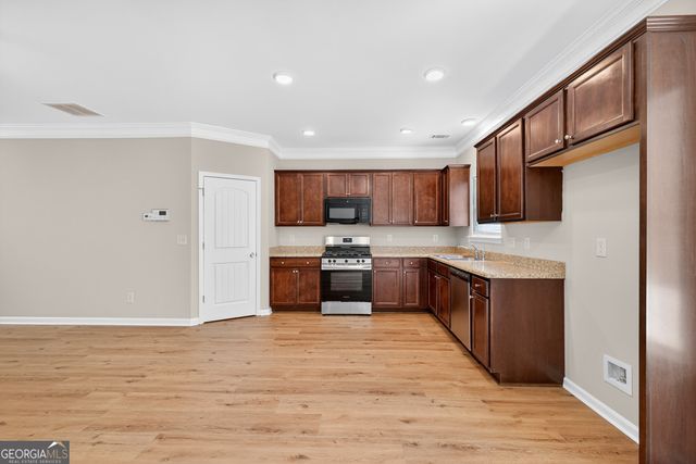 1734 Snapping Court, Winder, GA 30680