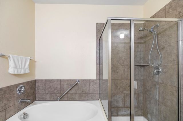 445 Saguaro Drive, Fort Worth, TX 76052