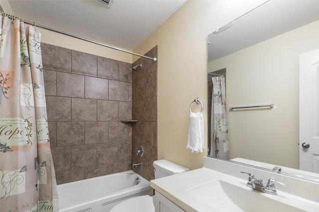 445 Saguaro Drive, Fort Worth, TX 76052