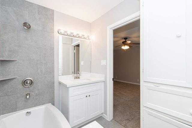 606 Scenic Drive, Baytown, TX 77521