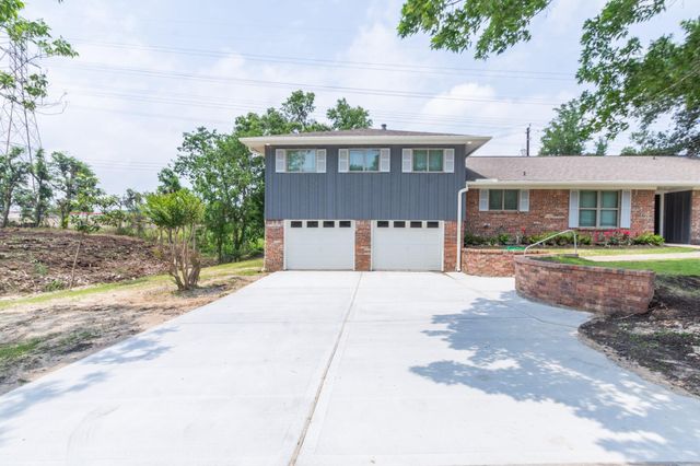 606 Scenic Drive, Baytown, TX 77521