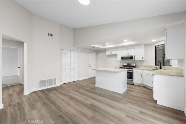 3563 E Avenue R11, Palmdale, CA 93550