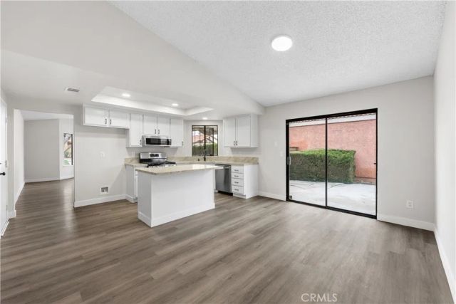 3563 E Avenue R11, Palmdale, CA 93550