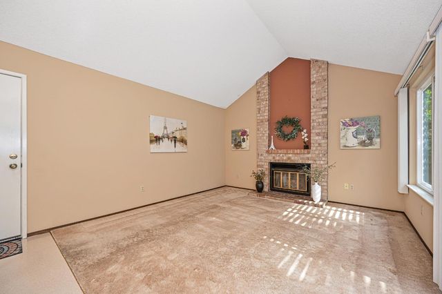 129 Rambling Dr, Folsom, CA 95630