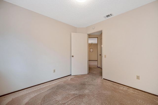 129 Rambling Dr, Folsom, CA 95630