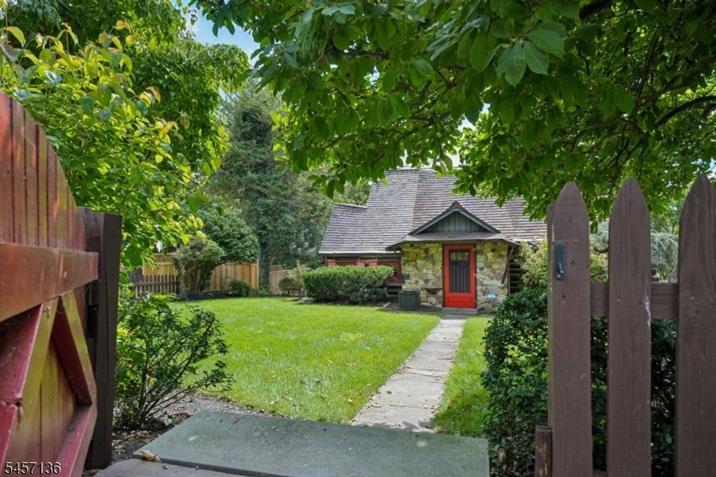 22 Lake Trail, Harding Twp., NJ 07960 — photo 2