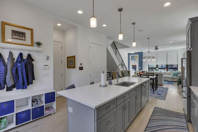 268 Neruda Avenue, Columbus, OH 43201