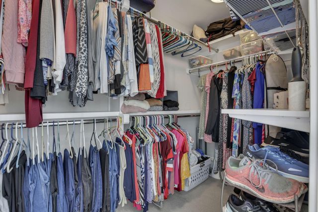 268 Neruda Avenue, Columbus, OH 43201