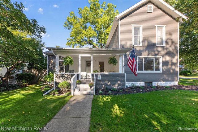 222 West Street, Howell, MI 48843