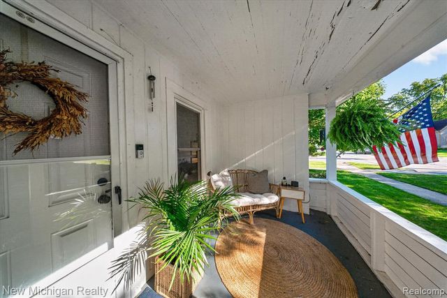 222 West Street, Howell, MI 48843
