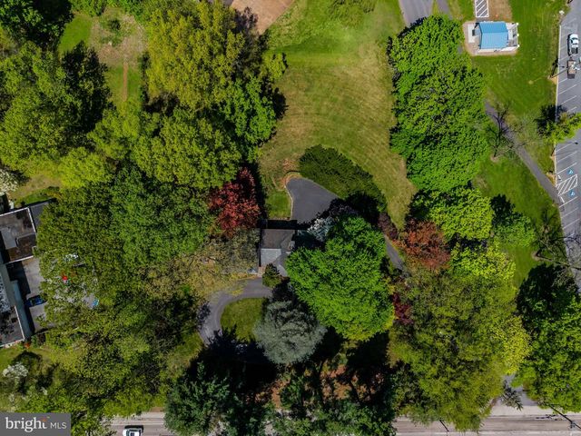 400 N 25TH ST, Camp Hill, PA 17011