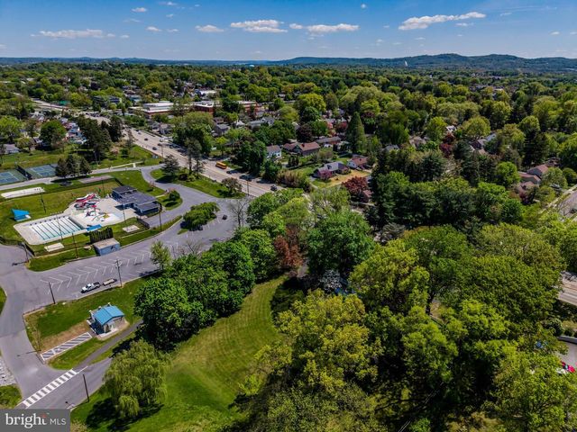 400 N 25TH ST, Camp Hill, PA 17011