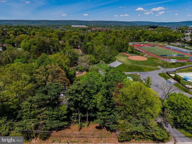 400 N 25TH ST, Camp Hill, PA 17011