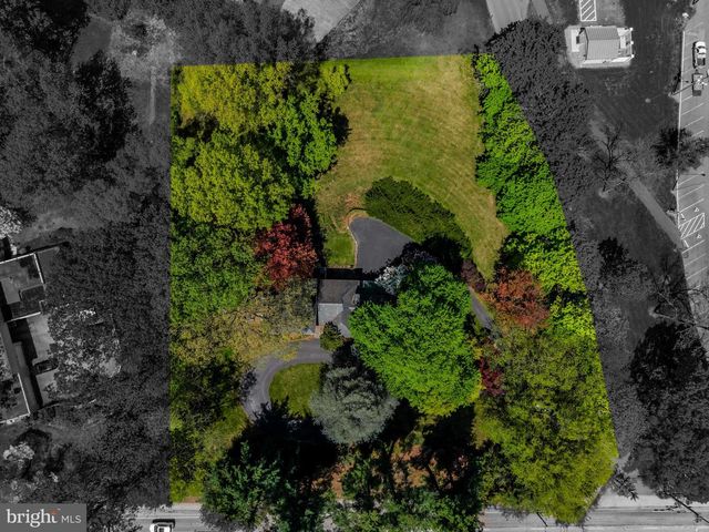 400 N 25TH ST, Camp Hill, PA 17011