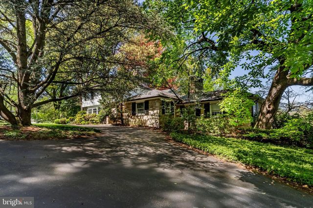 400 N 25TH ST, Camp Hill, PA 17011