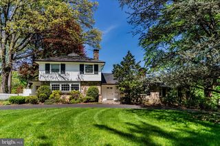 400 N 25TH ST, Camp Hill, PA 17011