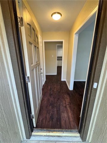 4609 Cornett Dr, Corpus Christi, TX 78410