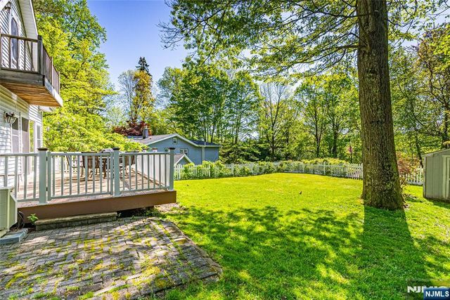 14 Overlook Drive, Denville Township, NJ 07834