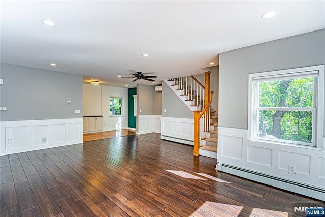 14 Overlook Drive, Denville Township, NJ 07834