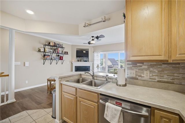 1011 High Dunes QUAY, Hampton, VA 23664