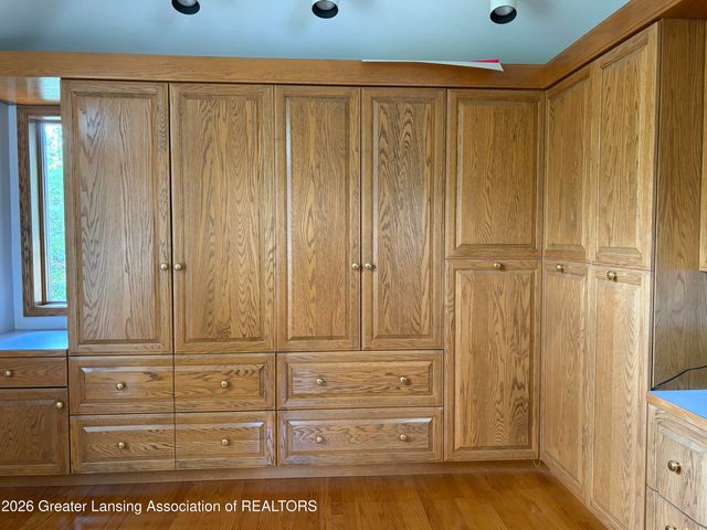 1884 Birchwood Drive, Okemos, MI 48864