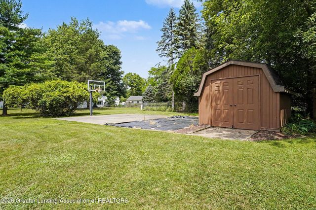 1884 Birchwood Drive, Okemos, MI 48864