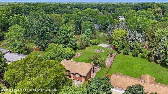 1884 Birchwood Drive, Okemos, MI 48864