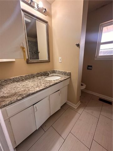 1407 Davis Avenue, Springdale, AR 72764