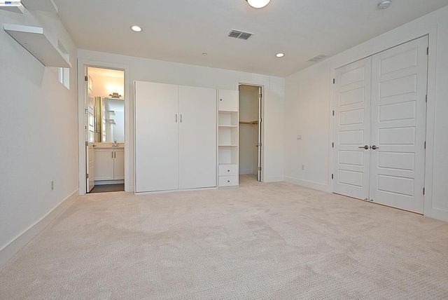 7168 Carneros Ln, Dublin, CA 94568