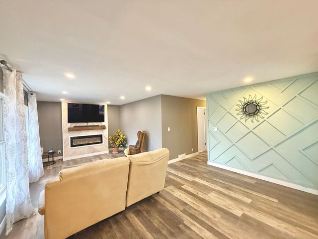 8432 Ravere Street, Machesney Park, IL 61115