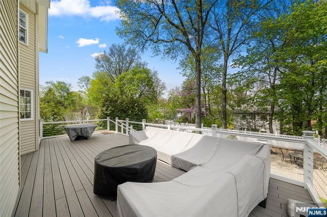 130 Irving Street, Leonia, NJ 07605