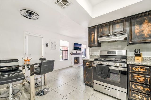 5576 West Rochelle Avenue 22A, Las Vegas, NV 89103