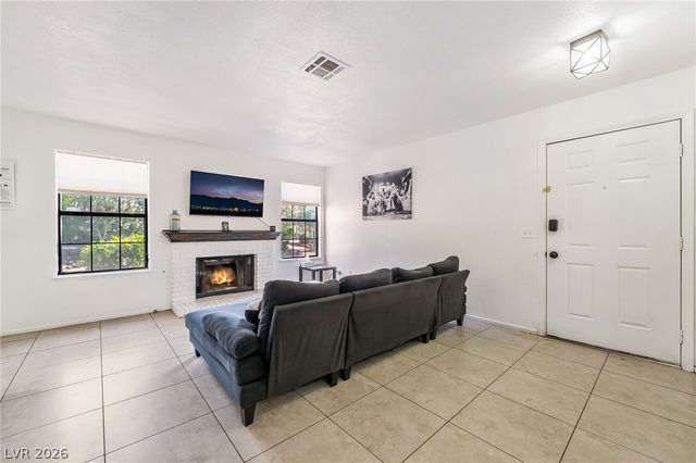5576 West Rochelle Avenue 22A, Las Vegas, NV 89103