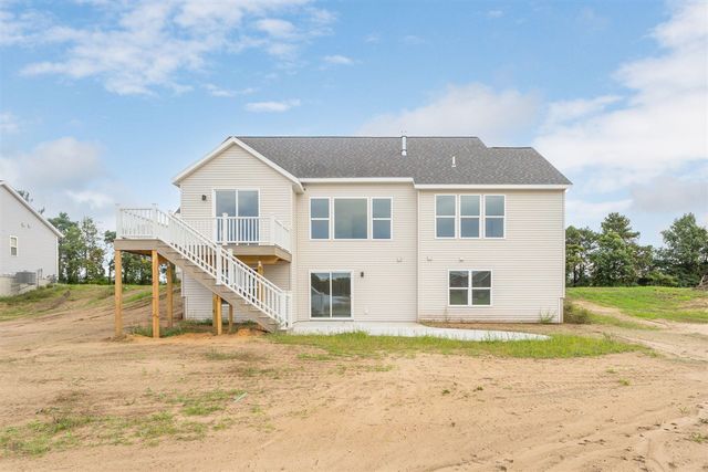 14936 Fillmore Street, West Olive, MI 49460