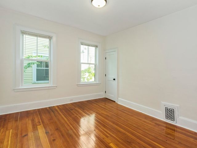 136 Huron Avenue 1, Cambridge, MA 02138