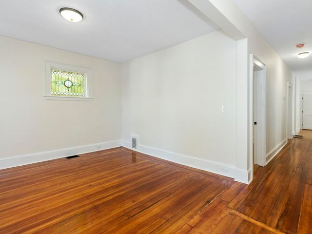 136 Huron Avenue 1, Cambridge, MA 02138