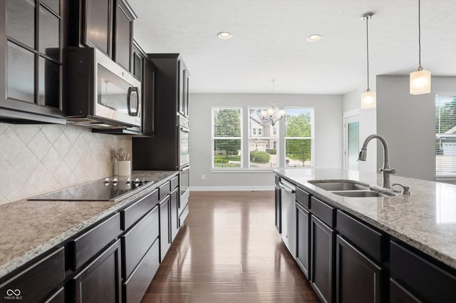 10511 Cleary Trace Drive, Fishers, IN 46040