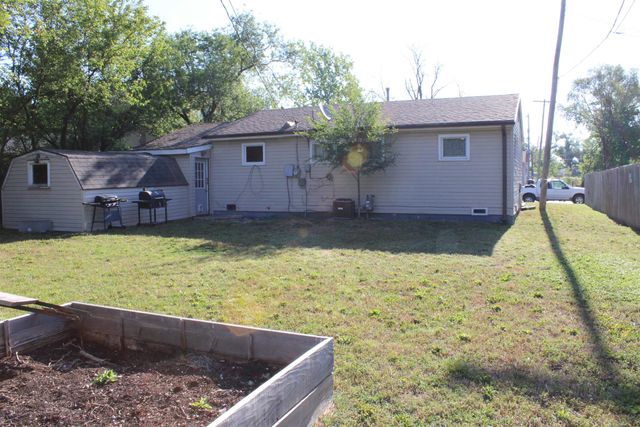 634 Steahlin, Salina, KS 67401