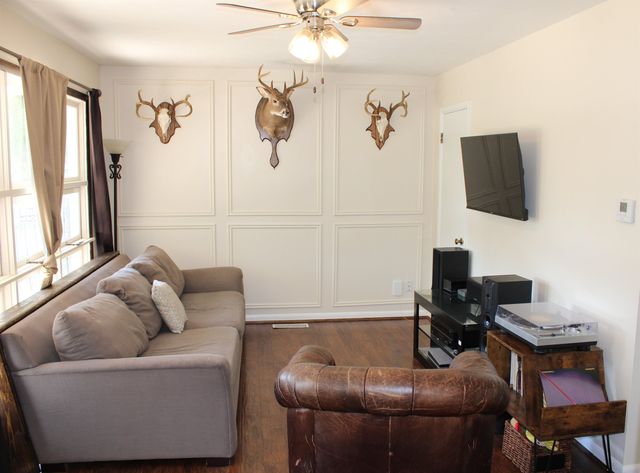 634 Steahlin, Salina, KS 67401
