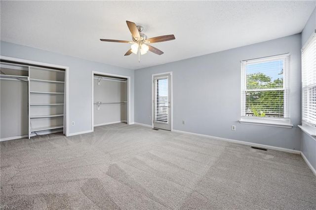 4634 Fern Oak CT, Virginia Beach, VA 23462