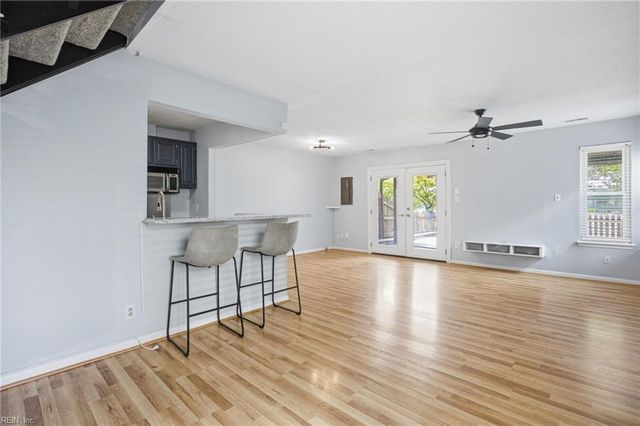 4634 Fern Oak CT, Virginia Beach, VA 23462