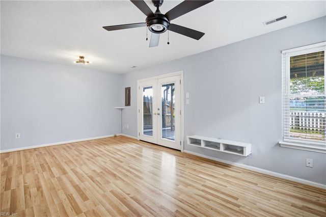 4634 Fern Oak CT, Virginia Beach, VA 23462