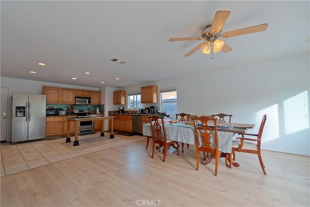 28917 Wallflower Way, Murrieta, CA 92563