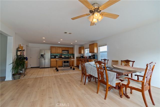 28917 Wallflower Way, Murrieta, CA 92563