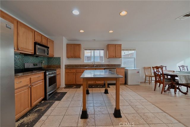 28917 Wallflower Way, Murrieta, CA 92563