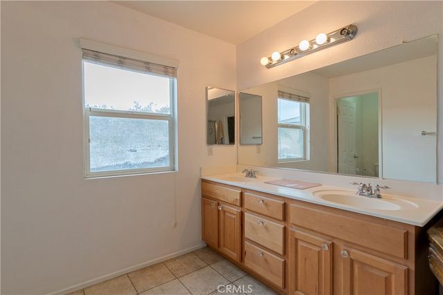 28917 Wallflower Way, Murrieta, CA 92563