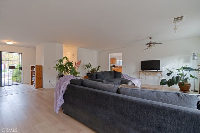 28917 Wallflower Way, Murrieta, CA 92563