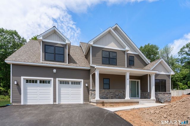 47 Luca Lane, Wethersfield, CT 06109