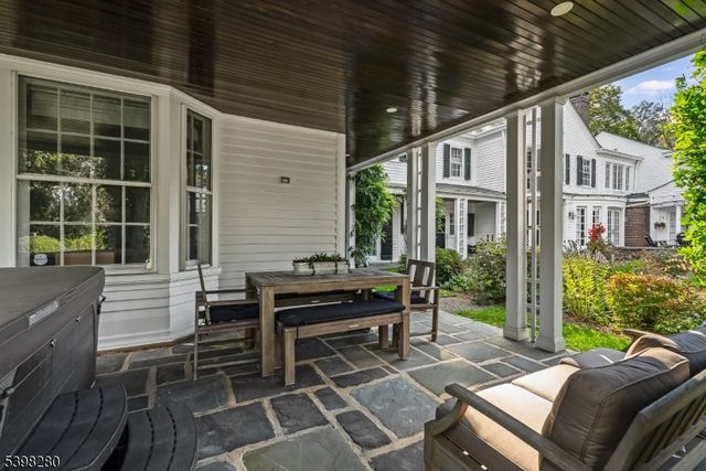 22 Talmage Rd, Mendham Boro, NJ 07945